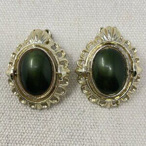Vintage Gold-Tone Clip-On‎ Earrings Green Oval Cabochon Center Reversible Design